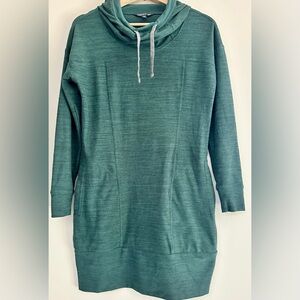 Toad&Co hooded dress